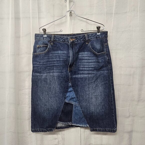 Time and Tru Medium Blue Denim Skirt Patchwork Boho Retro 14 - Picture 1 of 12